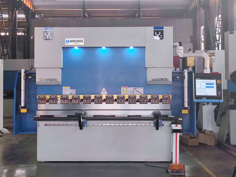 2500MM 100T Hydraulic CNC Metal Plate Folding Machine 6+1 Axis